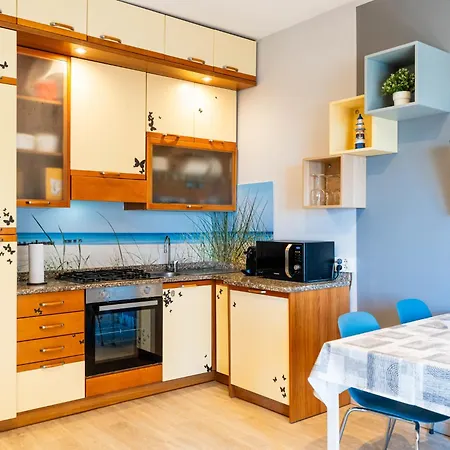 Apartamento Casa Peggy By Interhome
